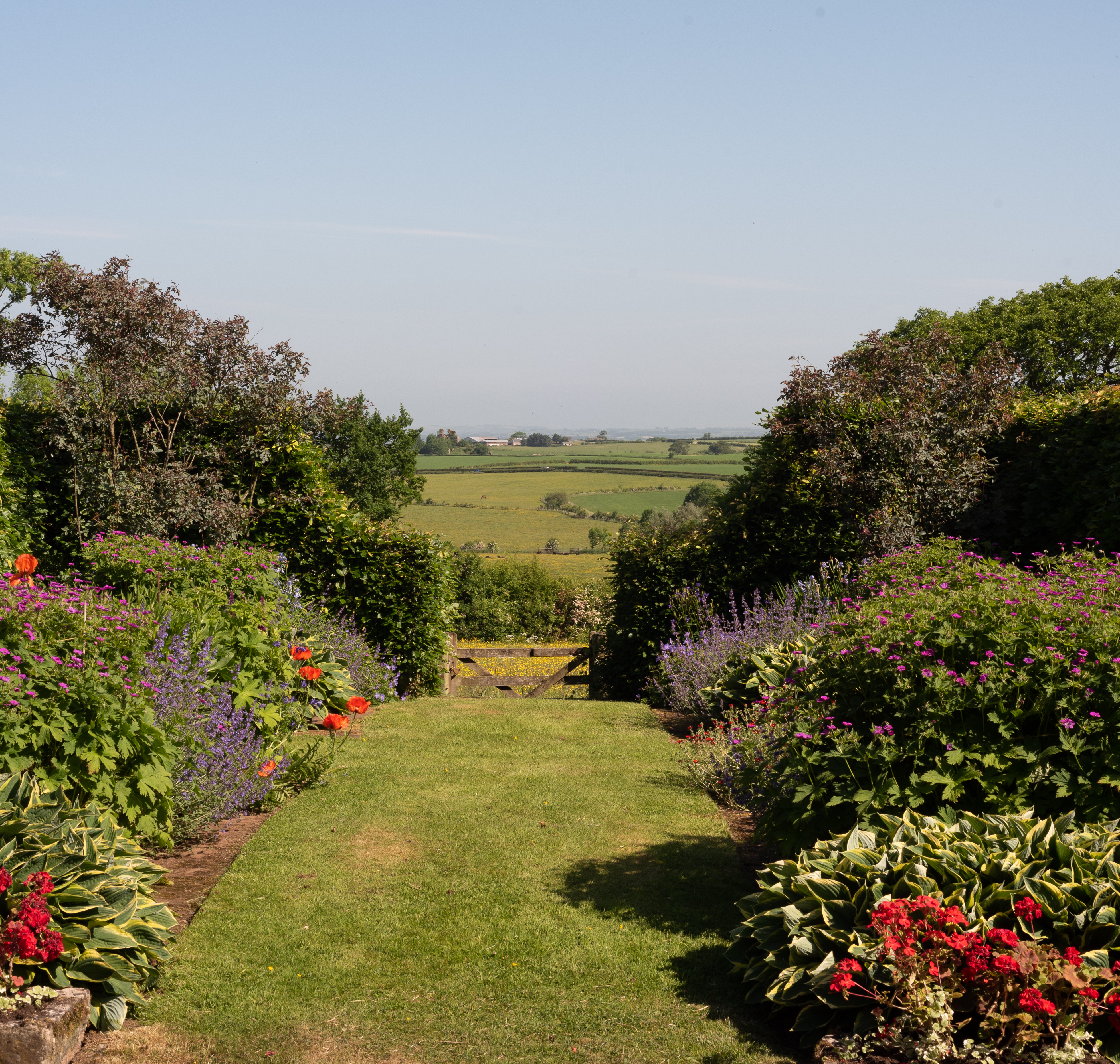 Barnweil Garden