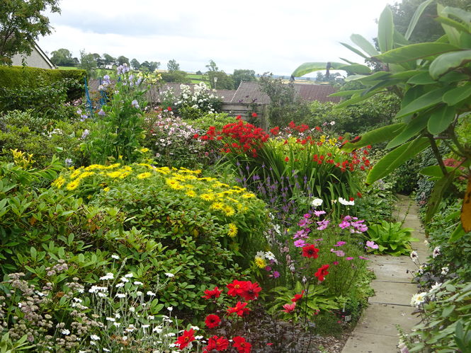 Gardens of Kilmaurs