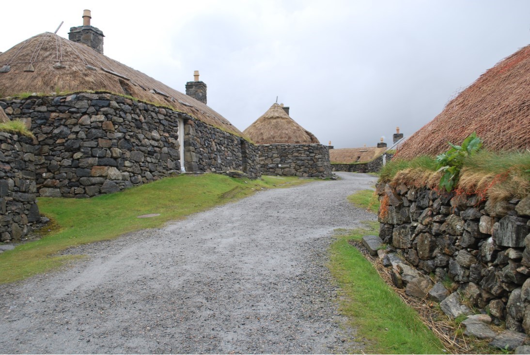 gerranan-black-houses.jpg