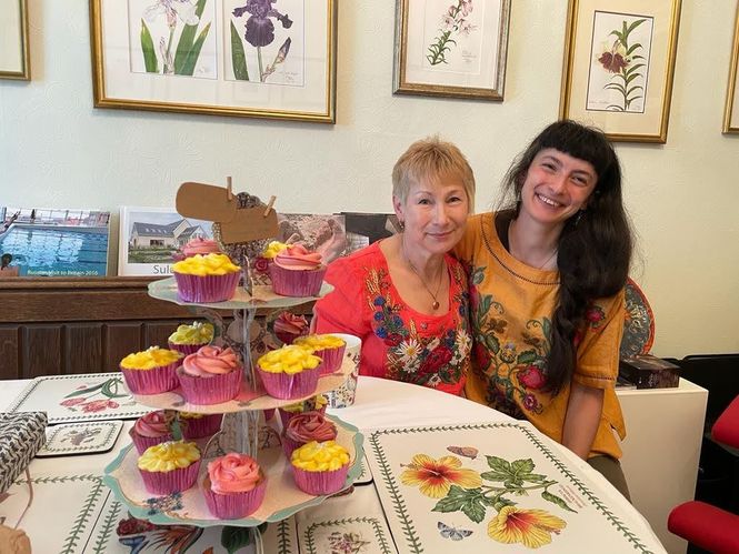 Tatyana Aplin owner and her helper at Broomhill Villa teas