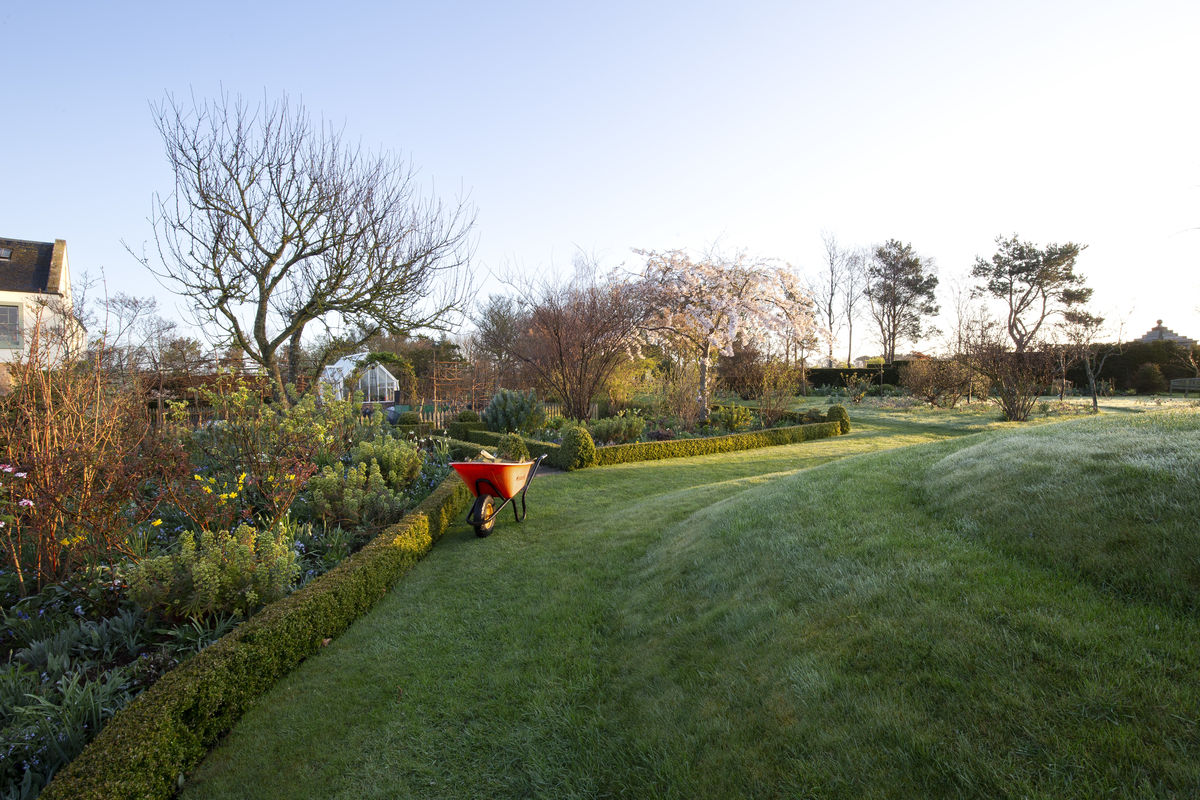 Blackdykes Garden