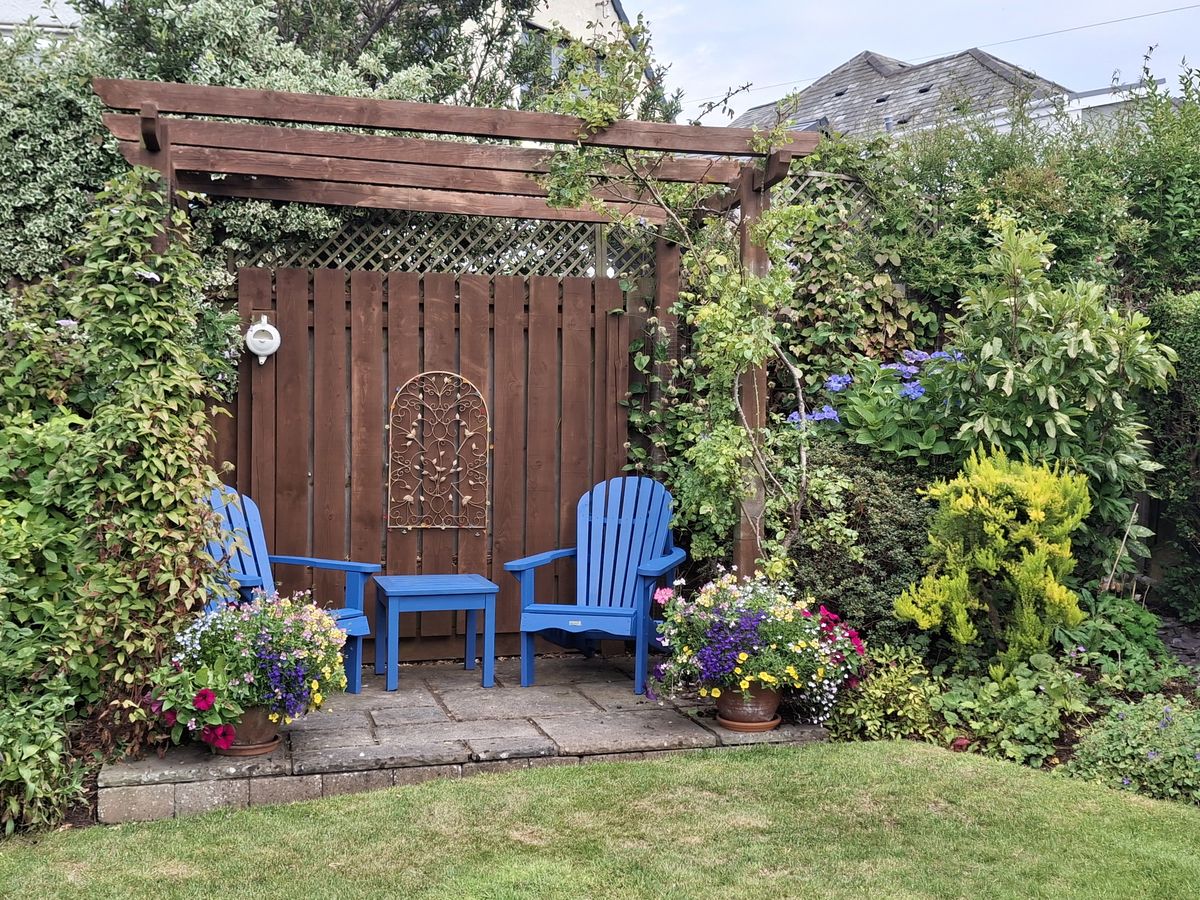 Pentland Crescent Gardens