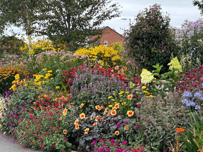 6 Vendace Drive with Shawhead, 7 Vendace Drive