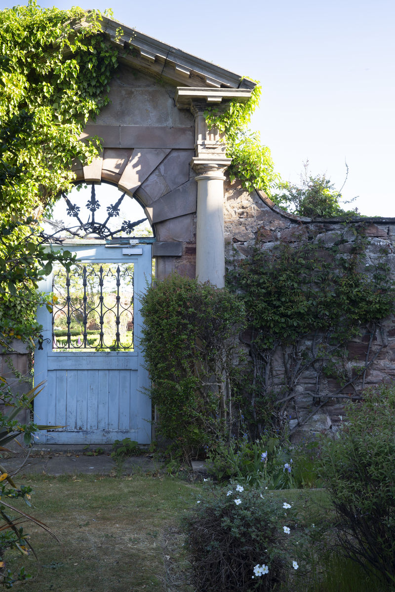 Belhaven House with Belhaven Hill School