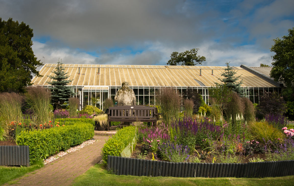 Calderglen Country Park Gardens and Zoo