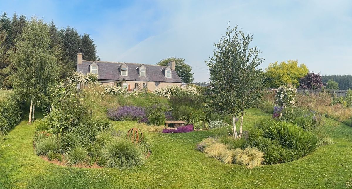 Garden With a View - Tigh Braigh