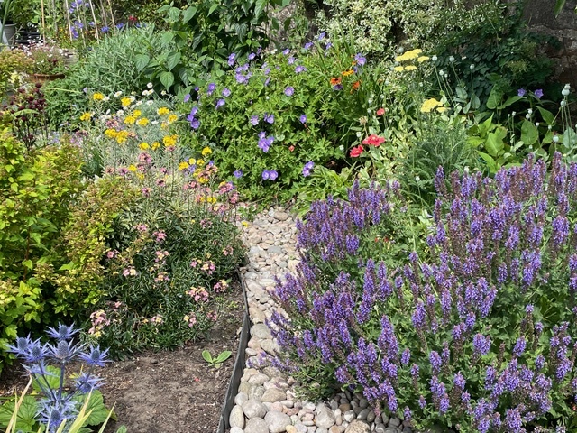 13 Bangholm Bower Avenue