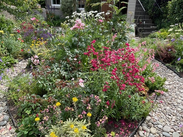 13 Bangholm Bower Avenue